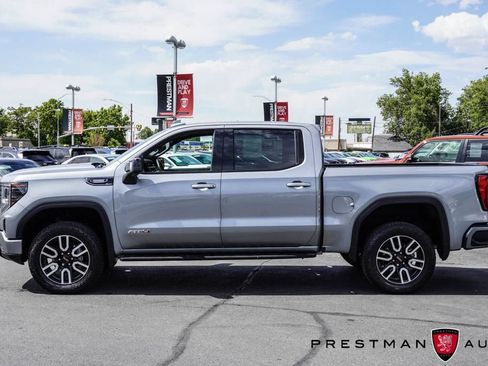 Used 2024 GMC Sierra 1500 AT4 w/ AT4 Premium Package AWD/4WD image 14