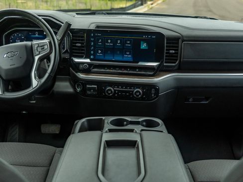 Used 2026 Chevrolet Silverado 1500 RST RWD image 19
