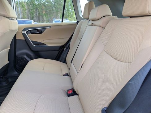 Used 2023 Toyota RAV4 LE image 10