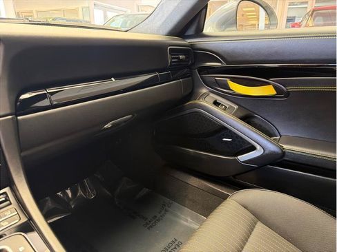 Used 2019 Porsche 911 Carrera T RWD image 19