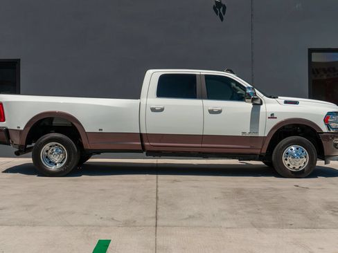 Used 2024 RAM 3500 Limited w/ Safety Group AWD/4WD image 3