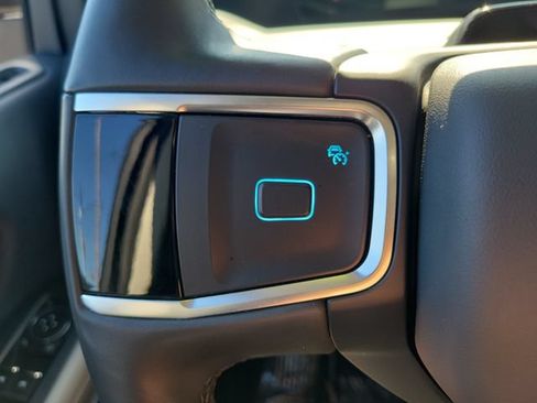 Certified 2025 Ford Expedition Active RWD image 5