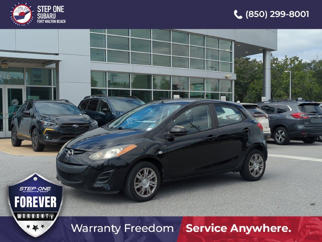 Used 2012 MAZDA MAZDA2 Sport FWD image 2