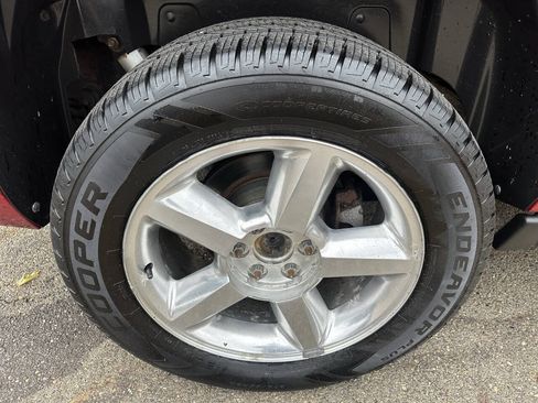 Used 2012 Chevrolet Suburban LT w/ All-Star Edition AWD/4WD image 31