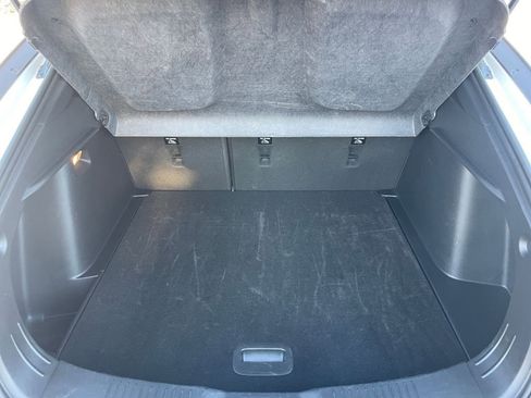 Used 2025 Buick Envista Sport Touring image 32