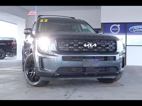 Used 2022 Kia Telluride EX w/ EX Premium Package AWD/4WD image 1