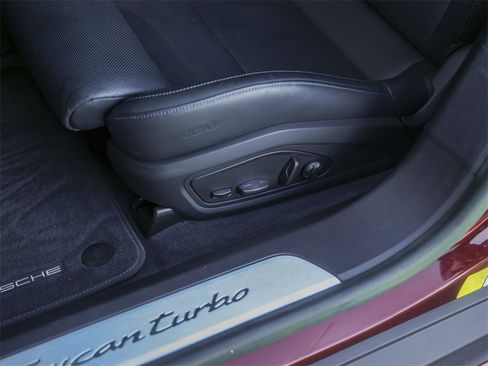 Certified 2022 Porsche Taycan Turbo image 15