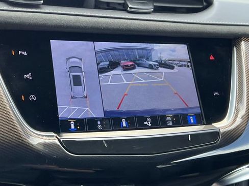 Certified 2025 Cadillac XT6 Premium Luxury w/ Platinum Package AWD/4WD image 23