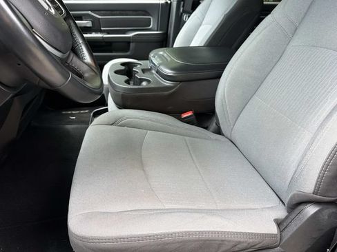 Used 2024 RAM 2500 Big Horn AWD/4WD image 20