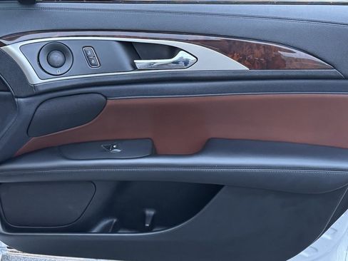 Used 2020 Lincoln MKZ Reserve image 29