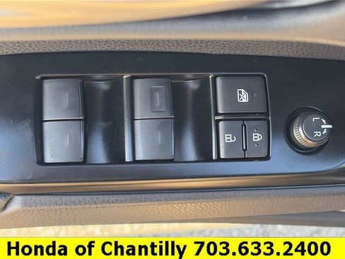Used 2026 Toyota Camry XSE AWD/4WD image 25