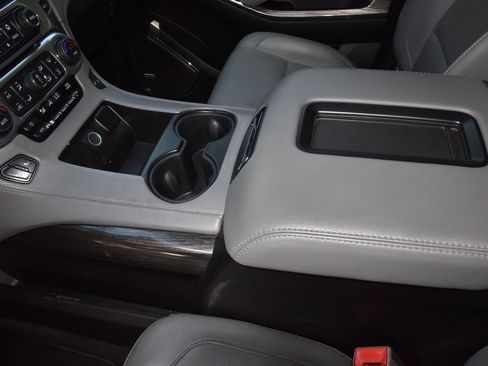 Used 2017 Chevrolet Tahoe LT RWD image 31