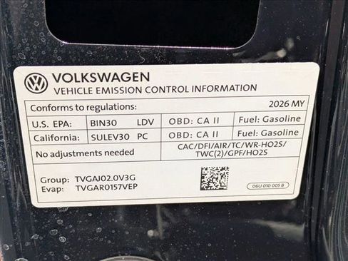 New 2026 Volkswagen Tiguan SE image 17