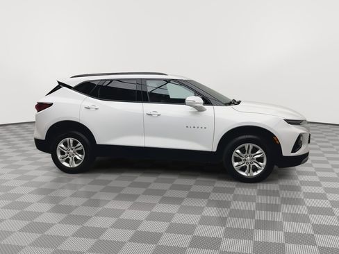 Used 2022 Chevrolet Blazer LT w/ Sound & Technology Package FWD image 40