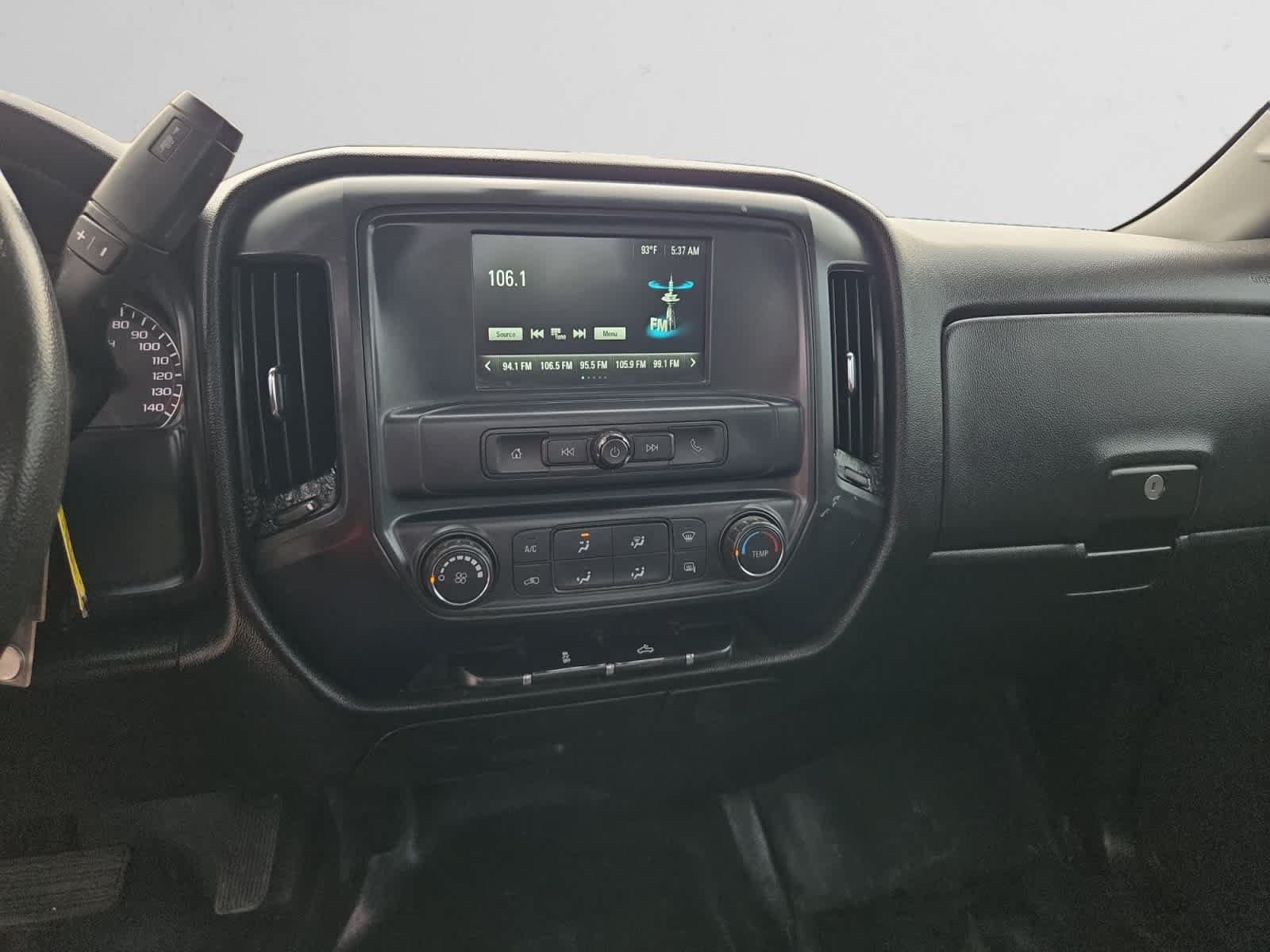 Used 2018 GMC Sierra 1500 2WD Regular Cab image 10