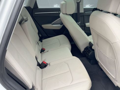 Used 2021 Audi Q3 2.0T Premium Plus w/ Premium Plus Package image 28