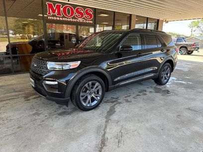 Certified 2023 Ford Explorer XLT w/ Equipment Group 202A