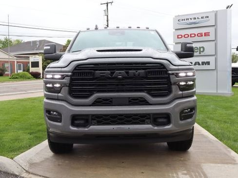 New 2026 RAM 3500 Laramie AWD/4WD image 8