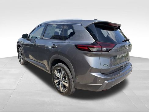Used 2026 Nissan Rogue SL AWD/4WD image 8