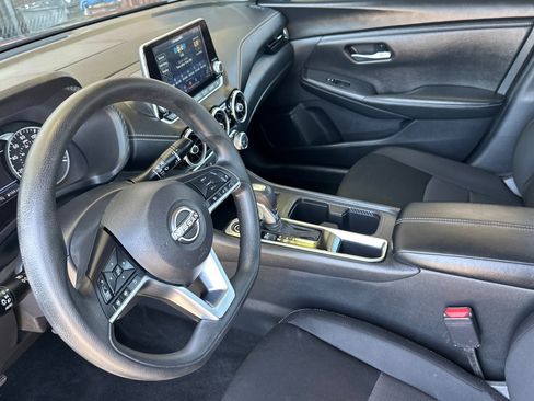 Certified 2024 Nissan Sentra SV FWD image 10