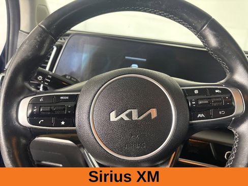 Used 2023 Kia Sportage EX image 11