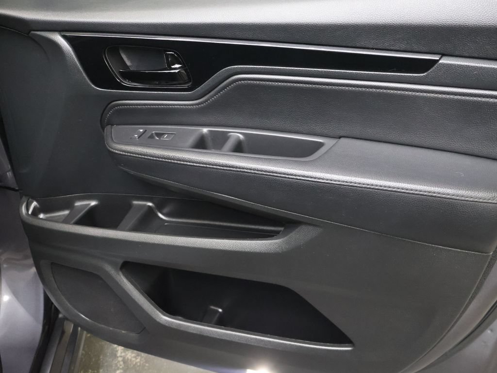 Used 2022 Honda Odyssey Touring image 11