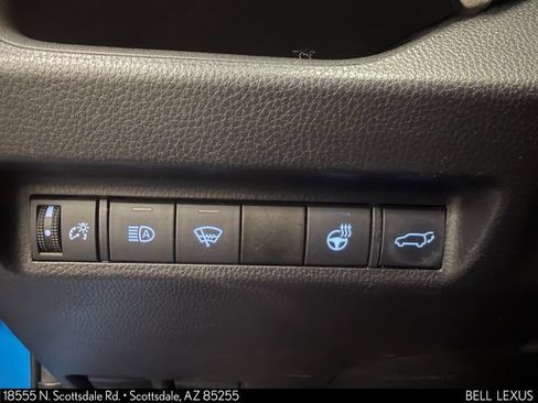 Used 2021 Toyota RAV4 XLE Premium FWD image 20