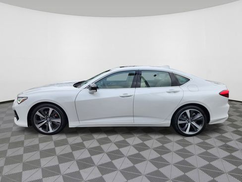 Certified 2025 Acura TLX w/ Technology Package image 5