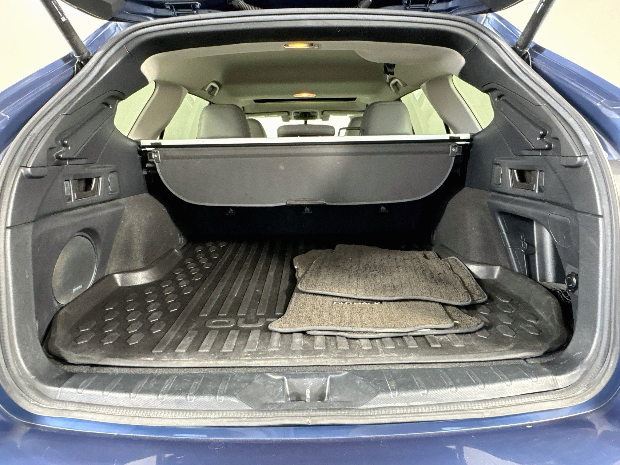 Used 2021 Subaru Outback Limited AWD/4WD image 29