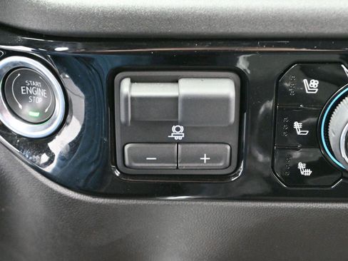 Used 2025 Chevrolet Silverado 3500 LTZ w/ LTZ Plus Package image 26