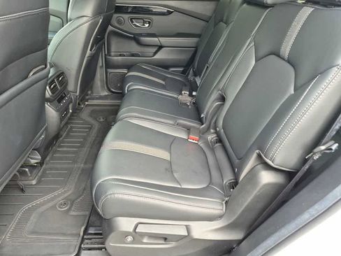 Certified 2025 Honda Pilot EX-L image 21