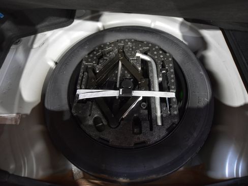 Used 2017 Volkswagen Beetle 1.8T SEL image 51