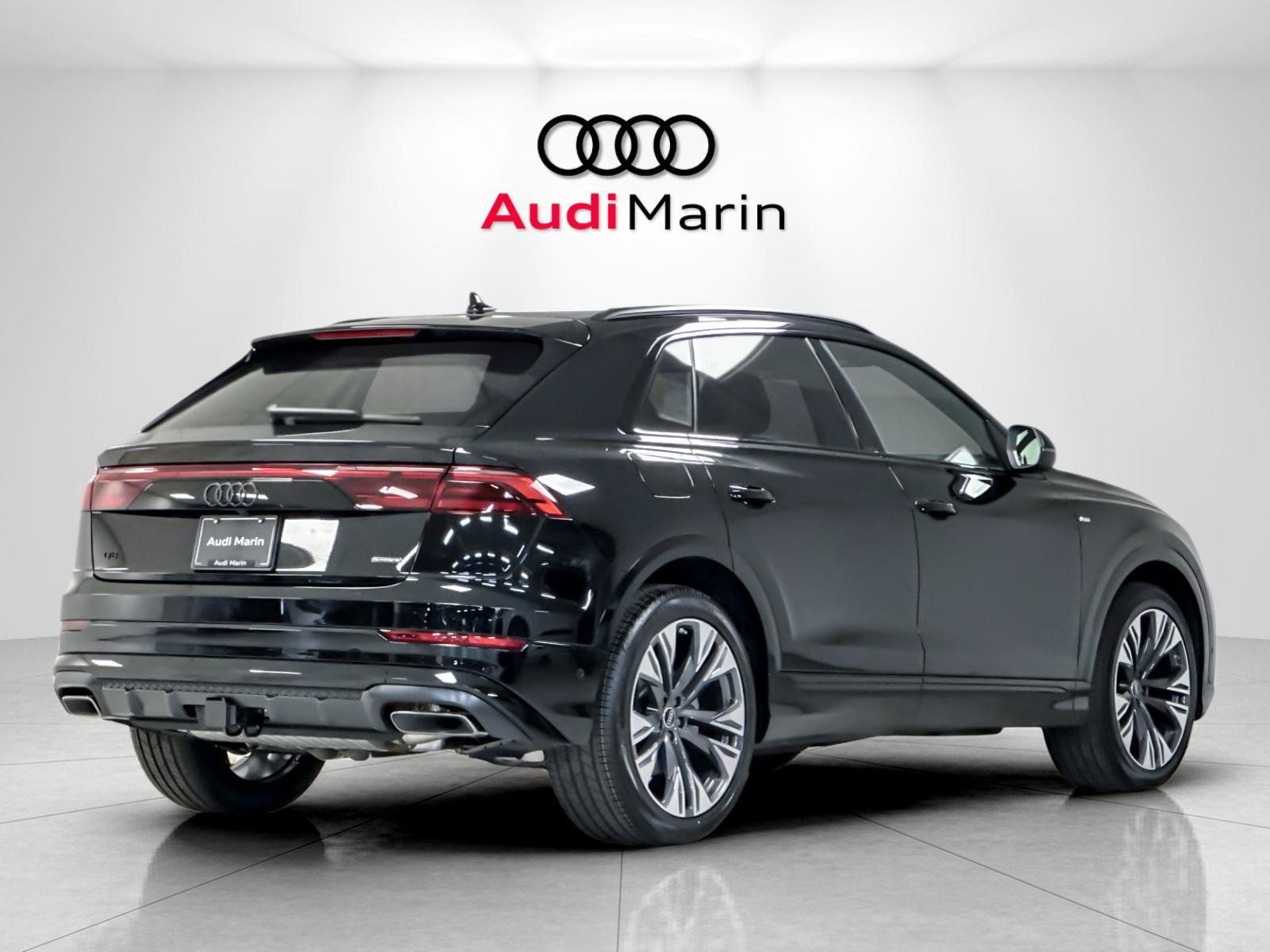 Used 2026 Audi Q8 Premium Plus AWD/4WD image 5