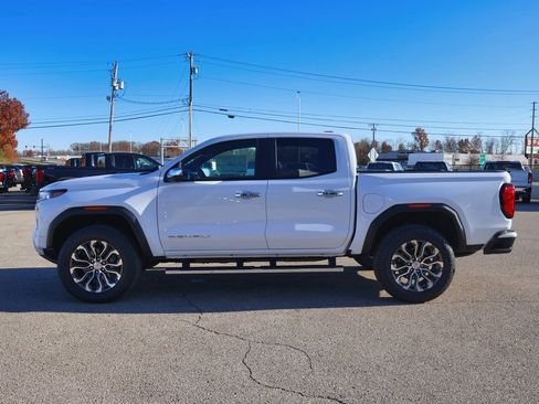 New 2026 GMC Canyon Denali image 28