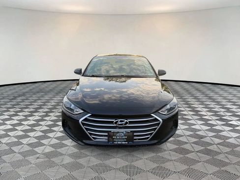 Used 2018 Hyundai Elantra SEL FWD image 2
