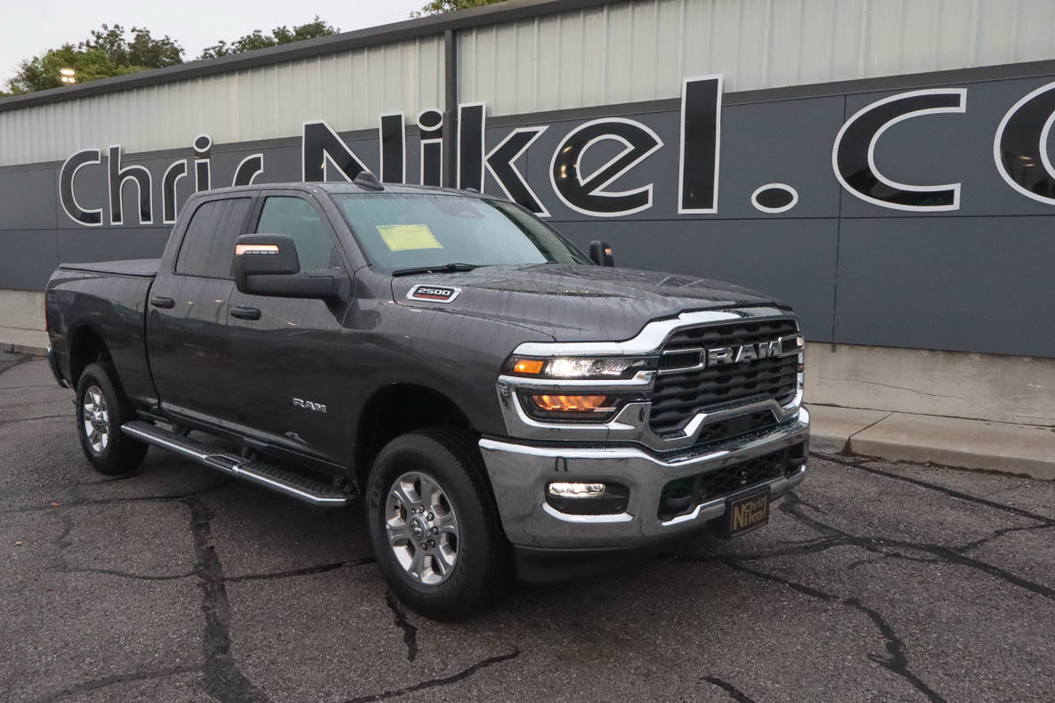 Used 2026 RAM 2500 Big Horn AWD/4WD image 1