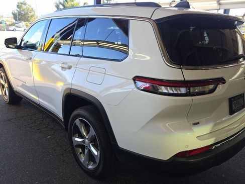 Used 2021 Jeep Grand Cherokee L Limited image 6