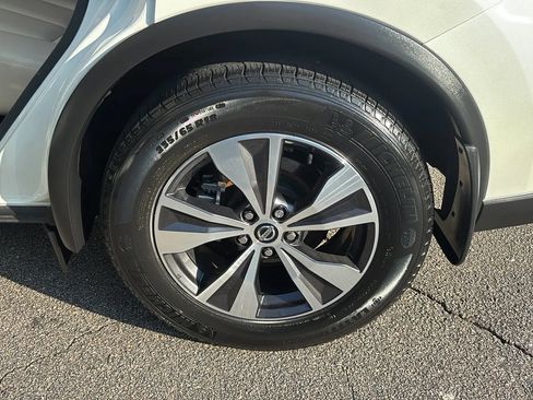 Used 2020 Nissan Murano SV w/ Premium Package AWD/4WD image 27