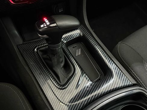 Used 2018 Dodge Charger SXT w/ Blacktop Package image 27