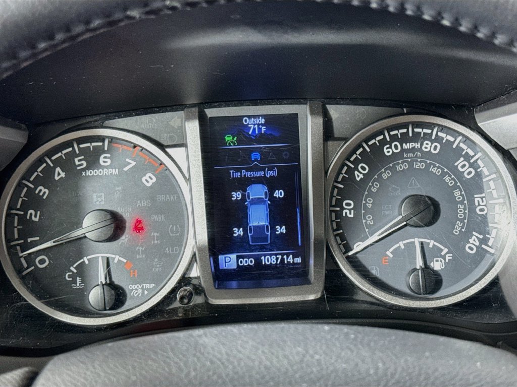 Used 2019 Toyota Tacoma SR5 AWD/4WD image 20