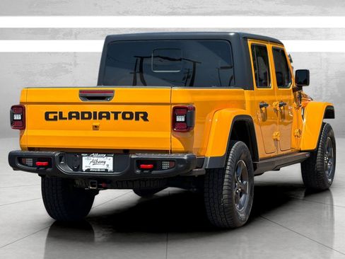 Used 2021 Jeep Gladiator Rubicon AWD/4WD image 5
