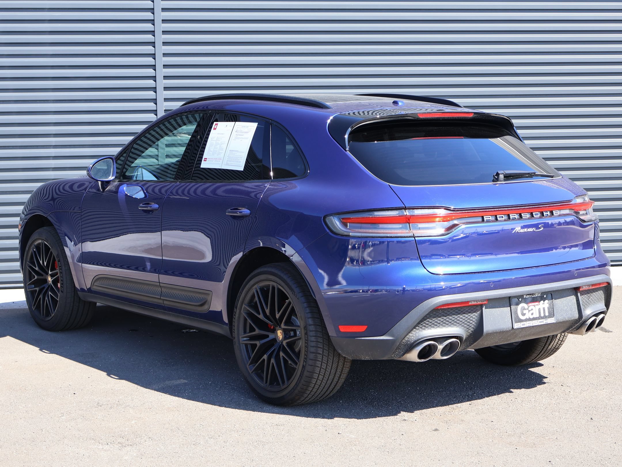 Certified 2024 Porsche Macan S w/ Premium Plus Package AWD/4WD image 3