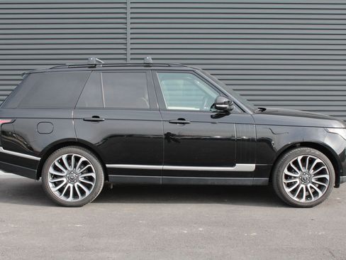 Used 2022 Land Rover Range Rover Westminster Edition image 5