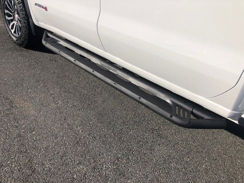 Used 2021 GMC Sierra 1500 AT4 image 5