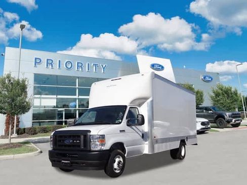 New 2024 Ford E-450 and Econoline 450 Super Duty image 1