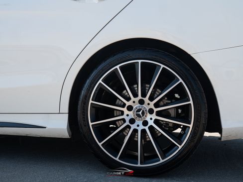 Used 2021 Mercedes-Benz C 300 Sedan image 12