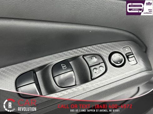 Used 2024 Nissan Altima 2.5 SV image 40