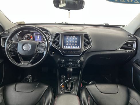 Used 2021 Jeep Cherokee Trailhawk image 14