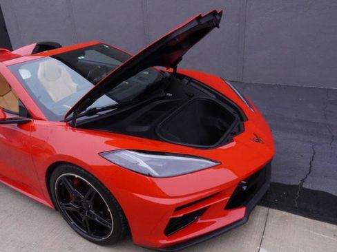 Used 2021 Chevrolet Corvette Stingray Preferred Conv w/ Z51 Performance Package RWD image 87