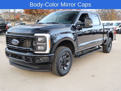 Used 2023 Ford F250 Lariat w/ Sport Appearance Package image 10